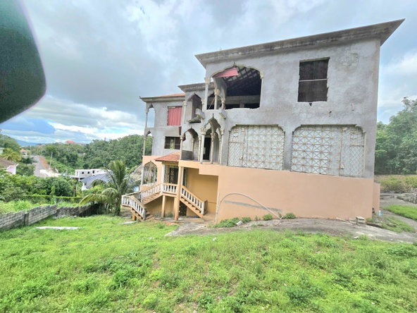 Ninth image of 35 Hopeton Meadows in Mandeville, Manchester, Jamaica - property is For Sale