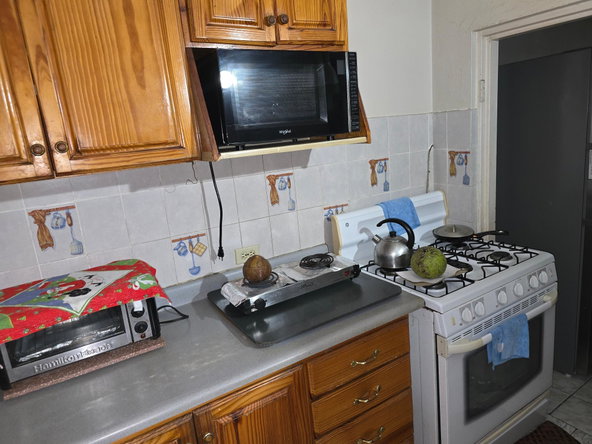 Seventh image of 33 Lawrence Avenue in Kingston 8, St. Andrew, Jamaica - property is For Sale