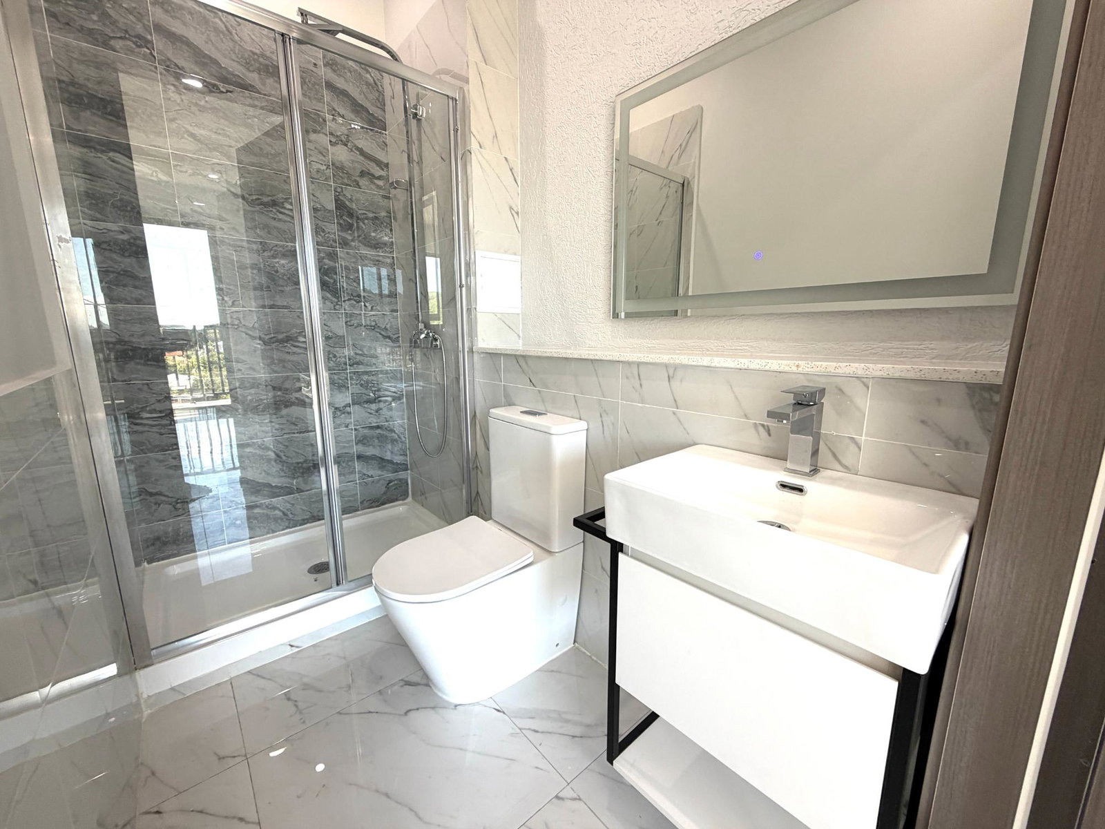 Tenth image of 610-22 Wellington Drive in Kingston 6, St. Andrew, Jamaica - property is For Rent