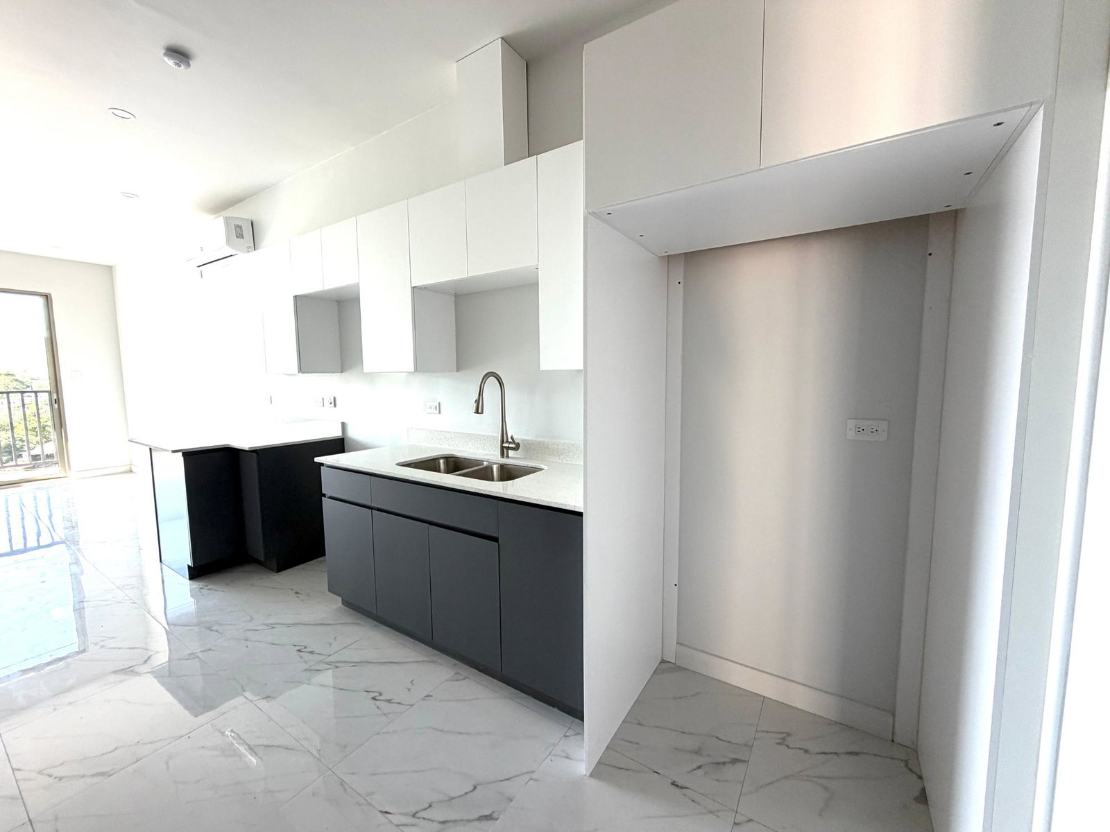 Second image of 610-22 Wellington Drive in Kingston 6, St. Andrew, Jamaica - property is For Rent