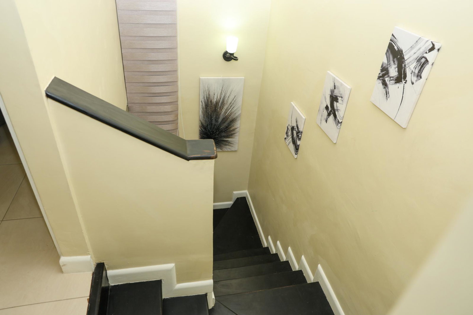 Tenth image of 30- Harbour Head, Seascape de in Kingston 1, Kingston, Jamaica - property is For Rent