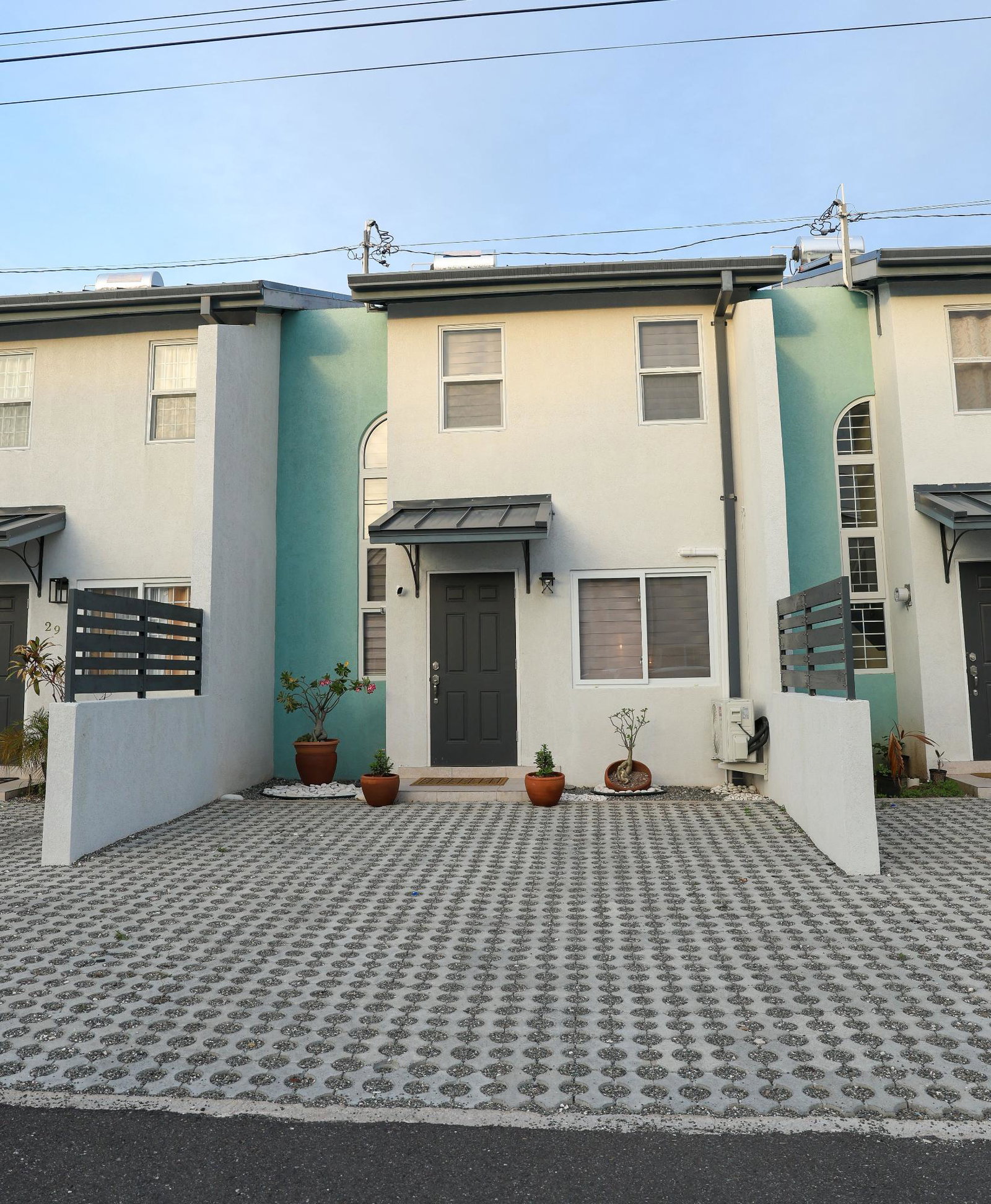 Second image of 30- Harbour Head, Seascape de in Kingston 1, Kingston, Jamaica - property is For Rent