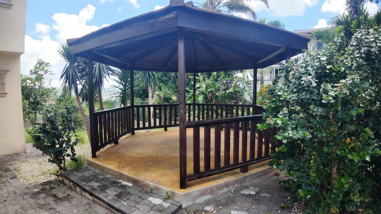 Seventh image of Ingleside, City View Plac in Inglewood, Manchester, Jamaica - property is For Sale