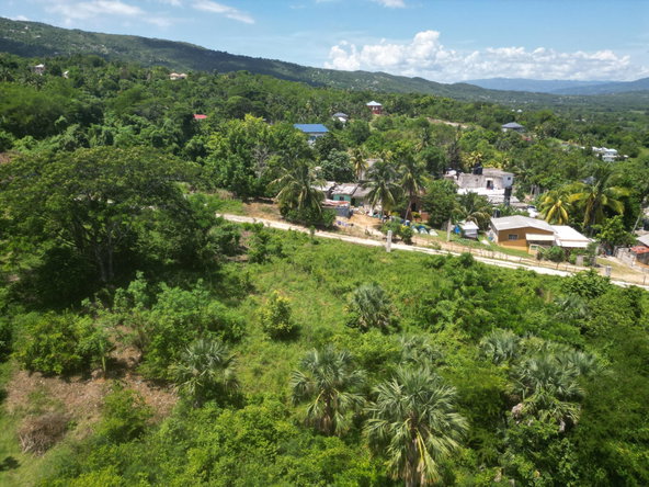 Eighth image of Burnt Ground, Santa Cruz in Burnt Ground, St. Elizabeth, Jamaica - property is For Sale