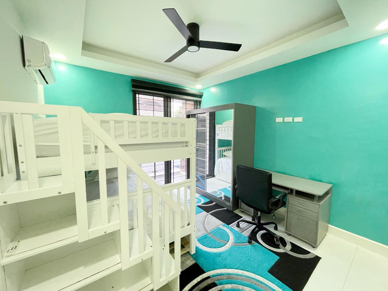 Fifteenth image of 12-27-29 Hopefield Avenue in Kingston 6, St. Andrew, Jamaica - property is For Rent