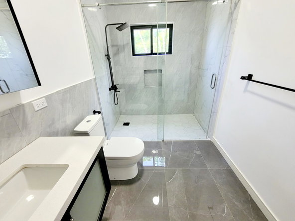 Sixteenth image of 4-20 Bellevue Drive, Smokey va in Kingston 19, St. Andrew, Jamaica - property is For Rent