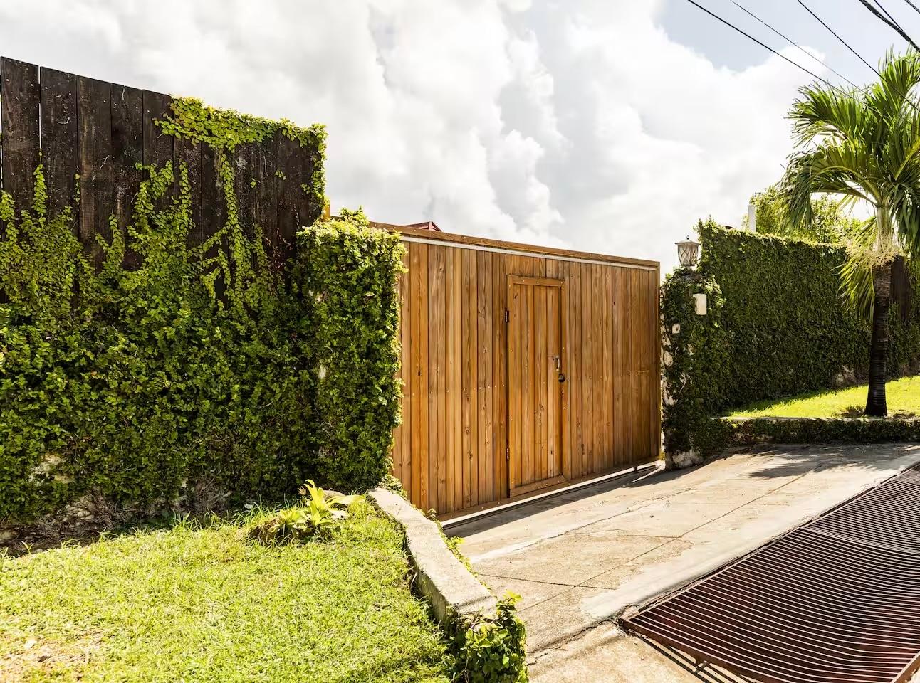 Second image of 2-2b Tower Isle in Tower Isle, St. Mary, Jamaica - property is For Rent