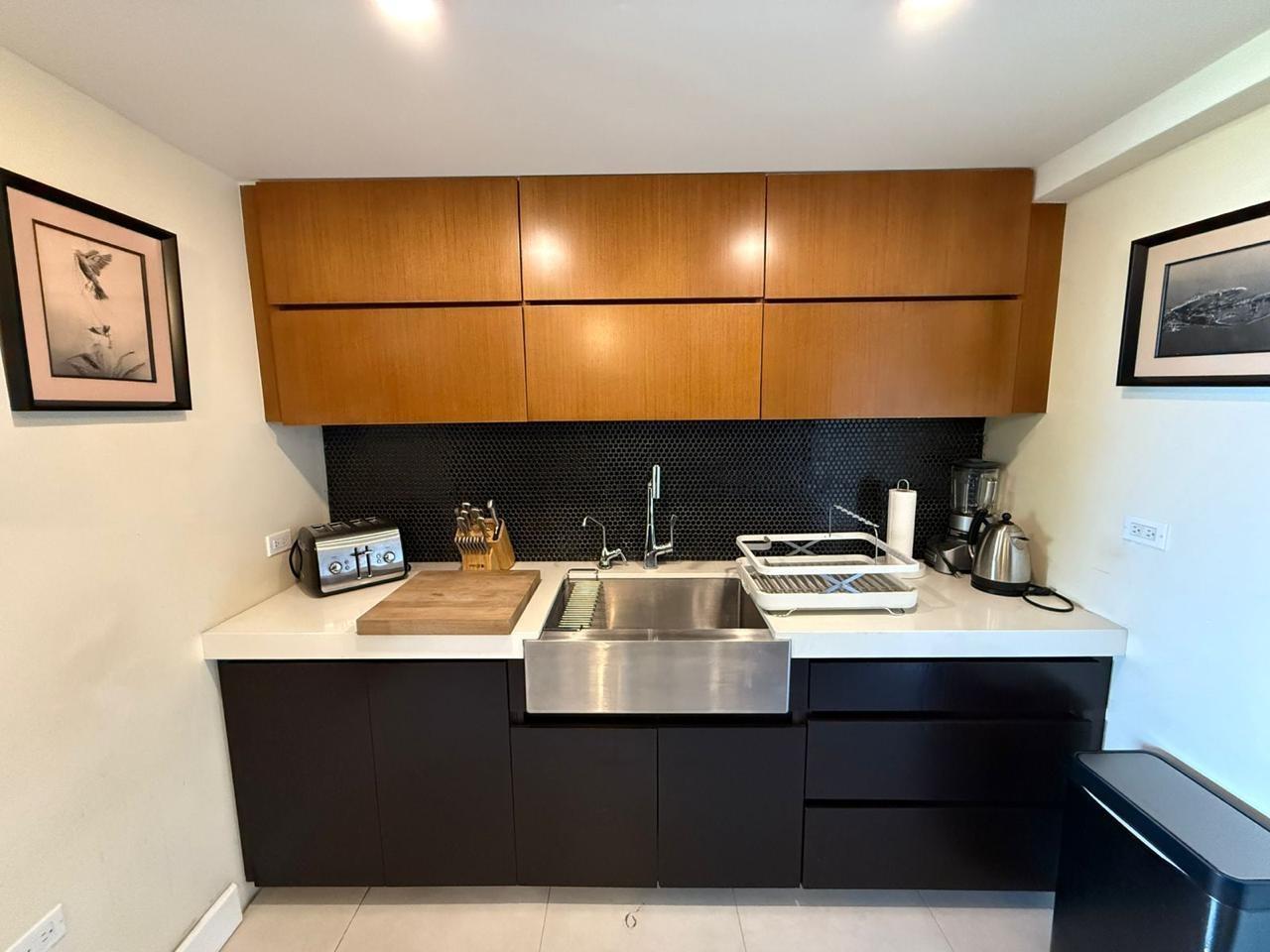 Third image of 4h-17 Manor Park Drive in Kingston 8, St. Andrew, Jamaica - property is For Rent