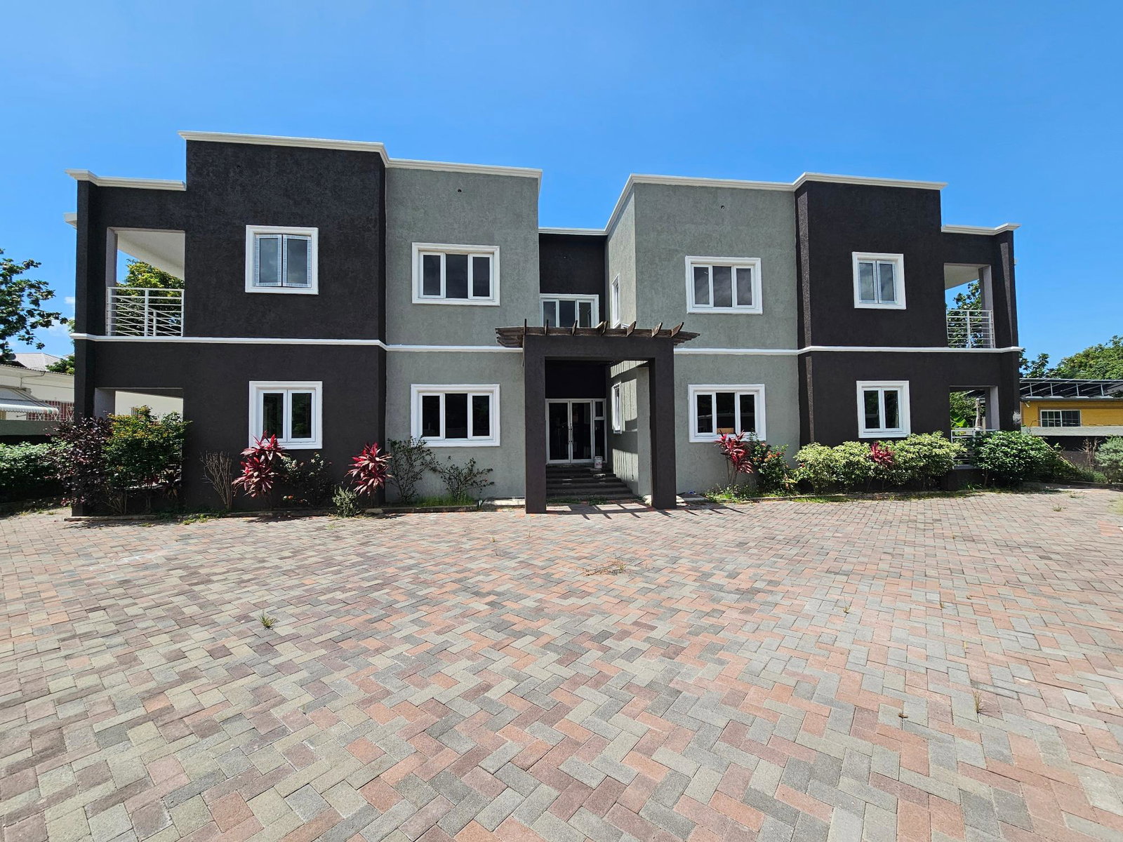 Second image of 7-5 Park Avenue in Kingston 19, St. Andrew, Jamaica - property is For Sale