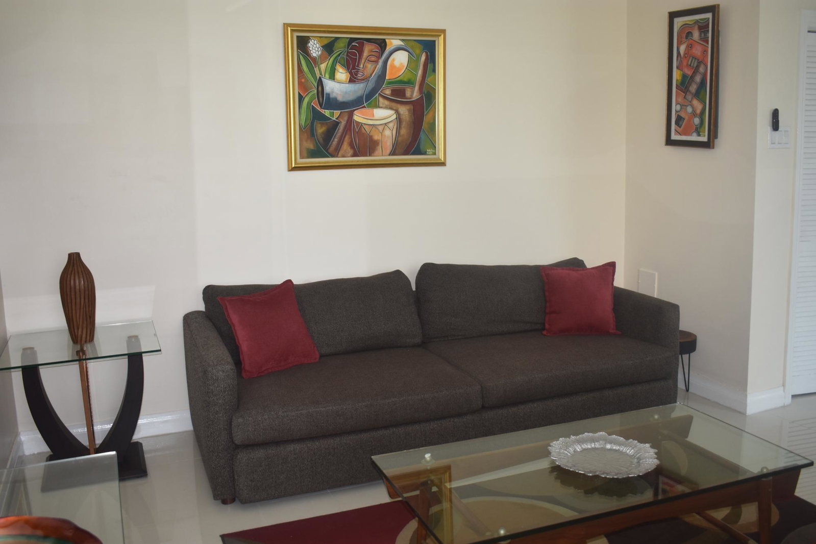 Fifth image of 302-10 Surbiton Road, Kingston 1 in Kingston 10, St. Andrew, Jamaica - property is For Rent