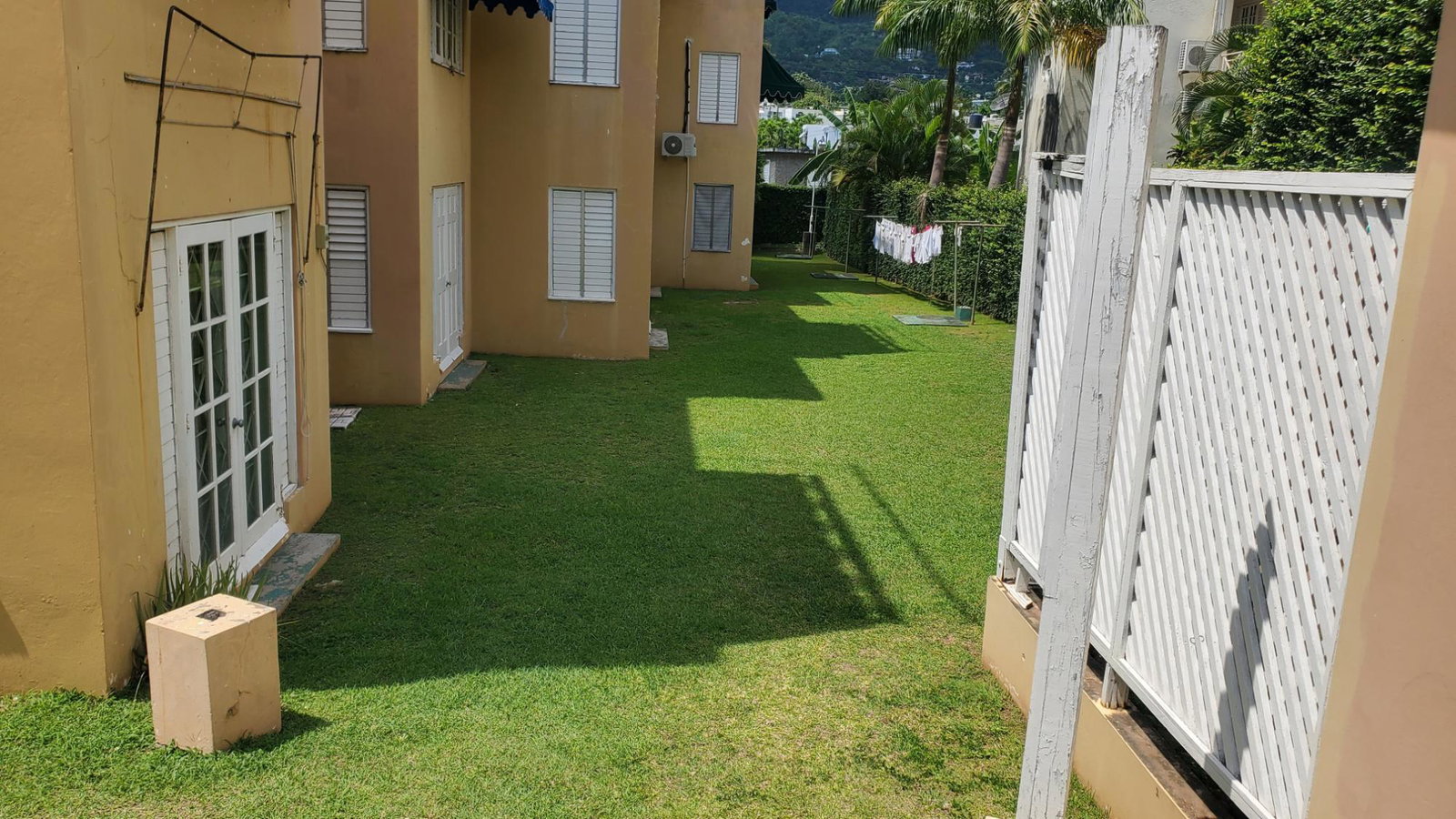Fifteenth image of Apt 23-ravinia Court, 6 Ravinia Road in Kingston 6, St. Andrew, Jamaica - property is For Sale