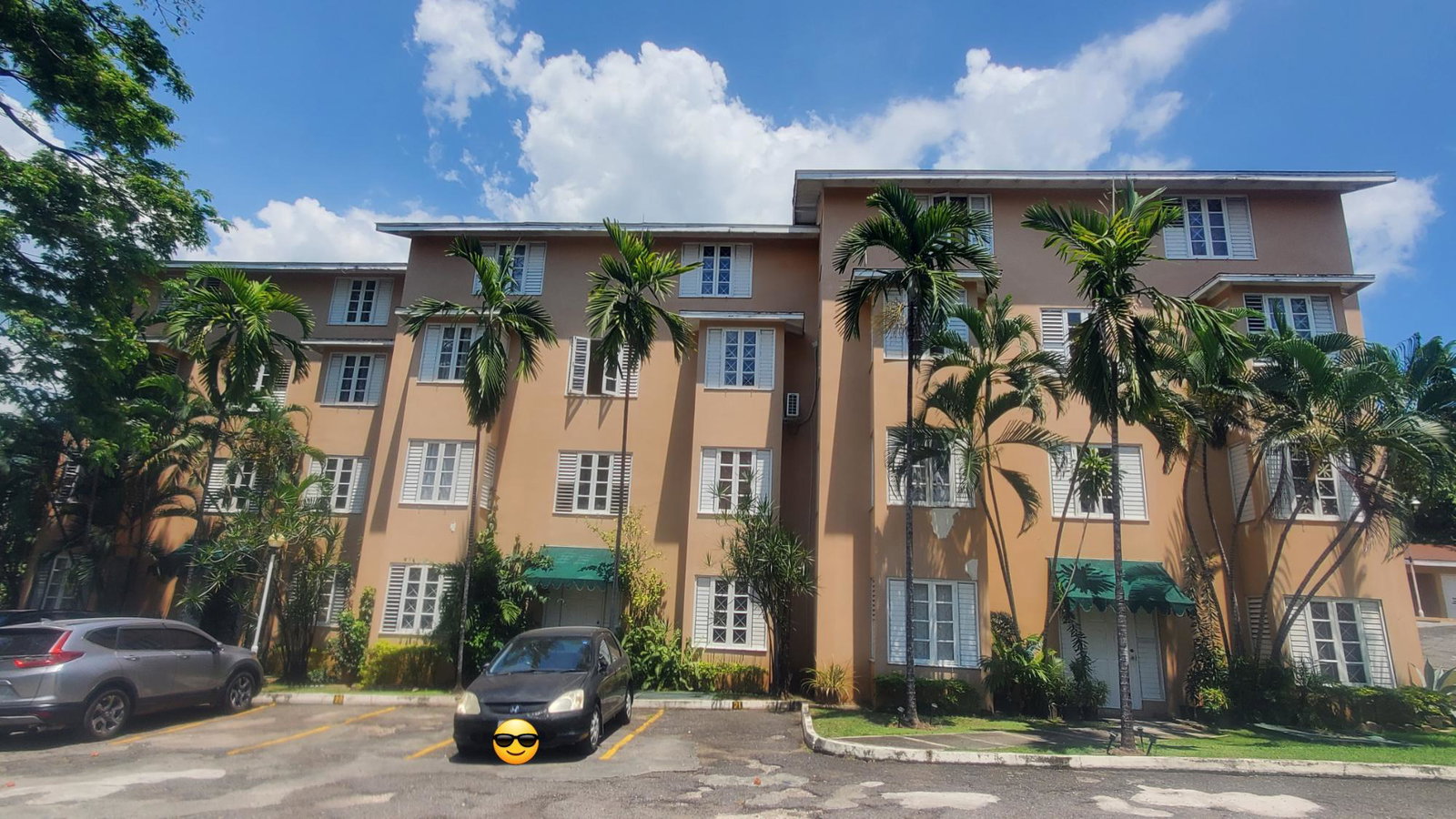 Third image of Apt 23-ravinia Court, 6 Ravinia Road in Kingston 6, St. Andrew, Jamaica - property is For Sale
