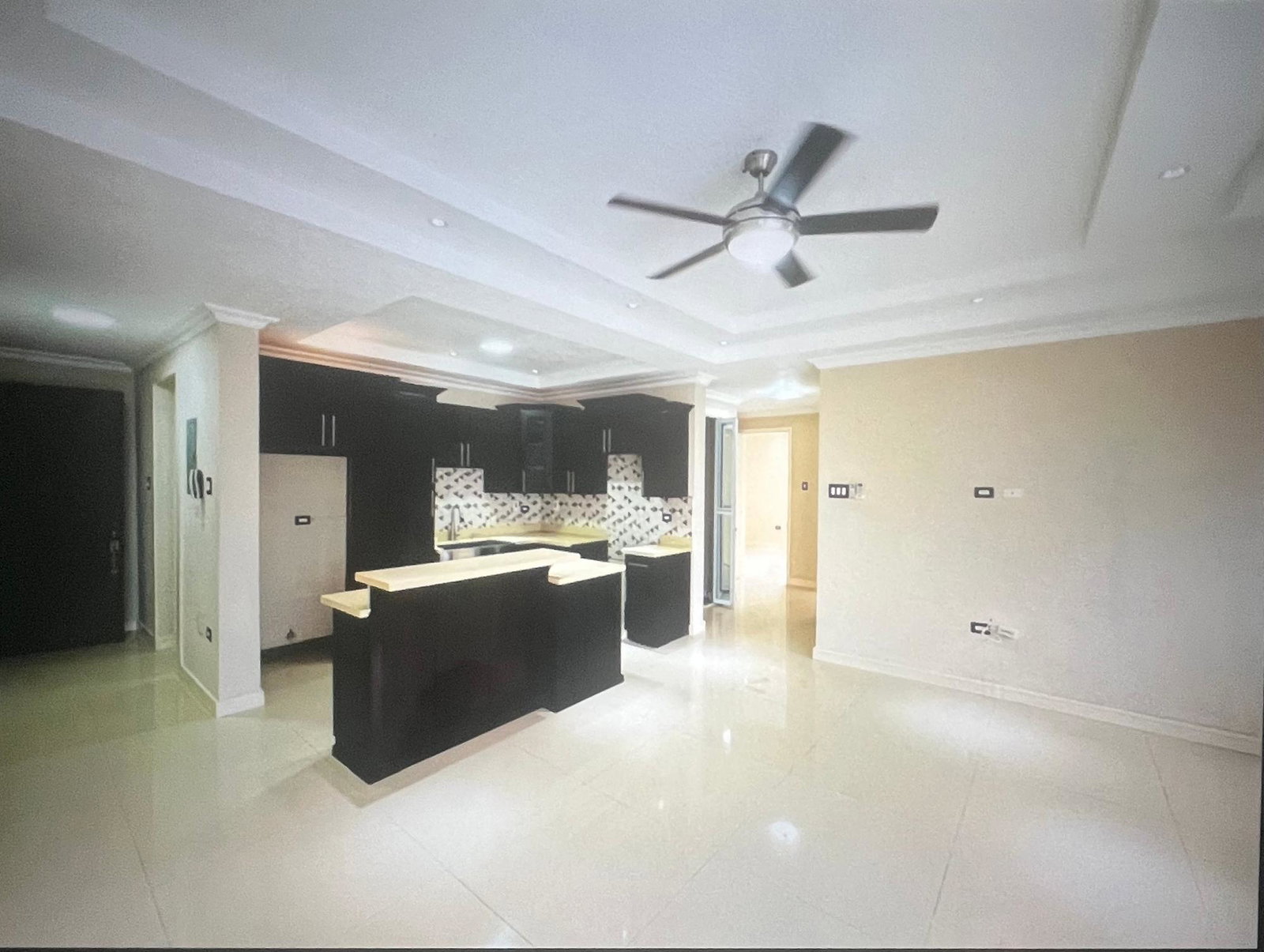 Thirteenth image of 7-9 Liguanea Ave in Kingston 6, St. Andrew, Jamaica - property is For Rent