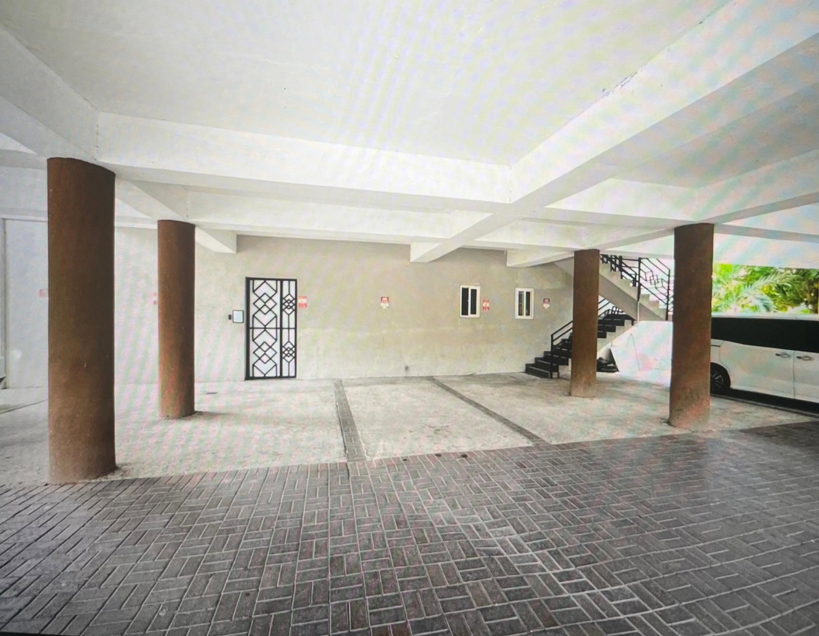 Third image of 7-9 Liguanea Ave in Kingston 6, St. Andrew, Jamaica - property is For Rent