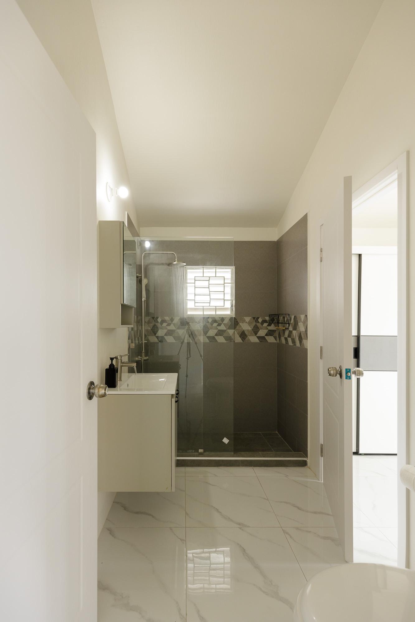 Eleventh image of 1599-49 Cayenne Crescent, Phoenix in Phoenix Park, St. Catherine, Jamaica - property is For Rent