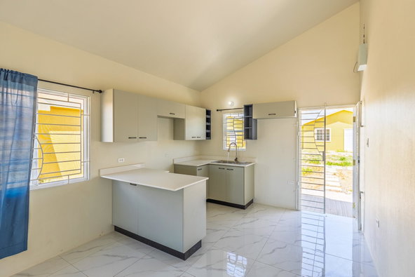 Seventeenth image of 1599-49 Cayenne Crescent, Phoenix in Phoenix Park, St. Catherine, Jamaica - property is For Rent