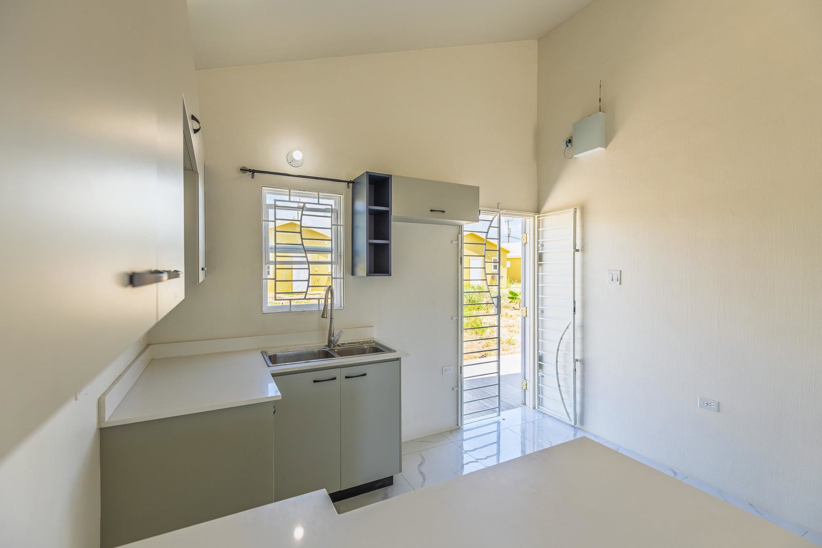 Eighteenth image of 1599-49 Cayenne Crescent, Phoenix in Phoenix Park, St. Catherine, Jamaica - property is For Rent