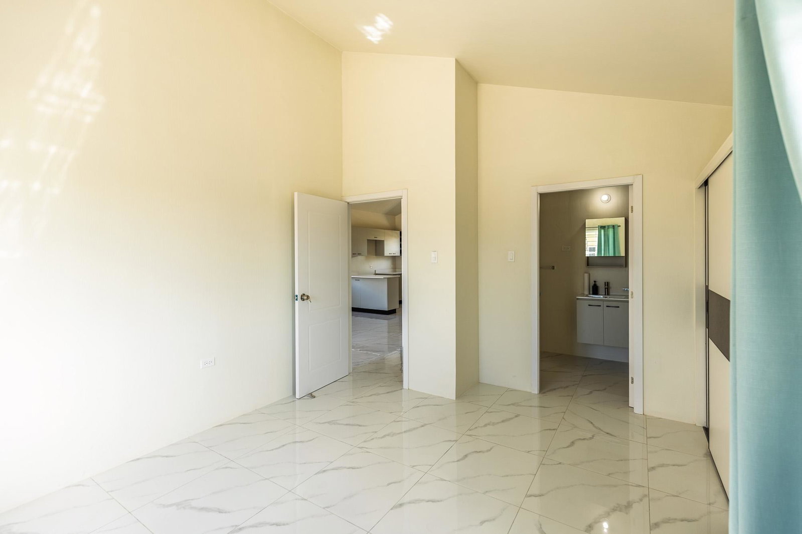 Eighth image of 1599-49 Cayenne Crescent, Phoenix in Phoenix Park, St. Catherine, Jamaica - property is For Rent