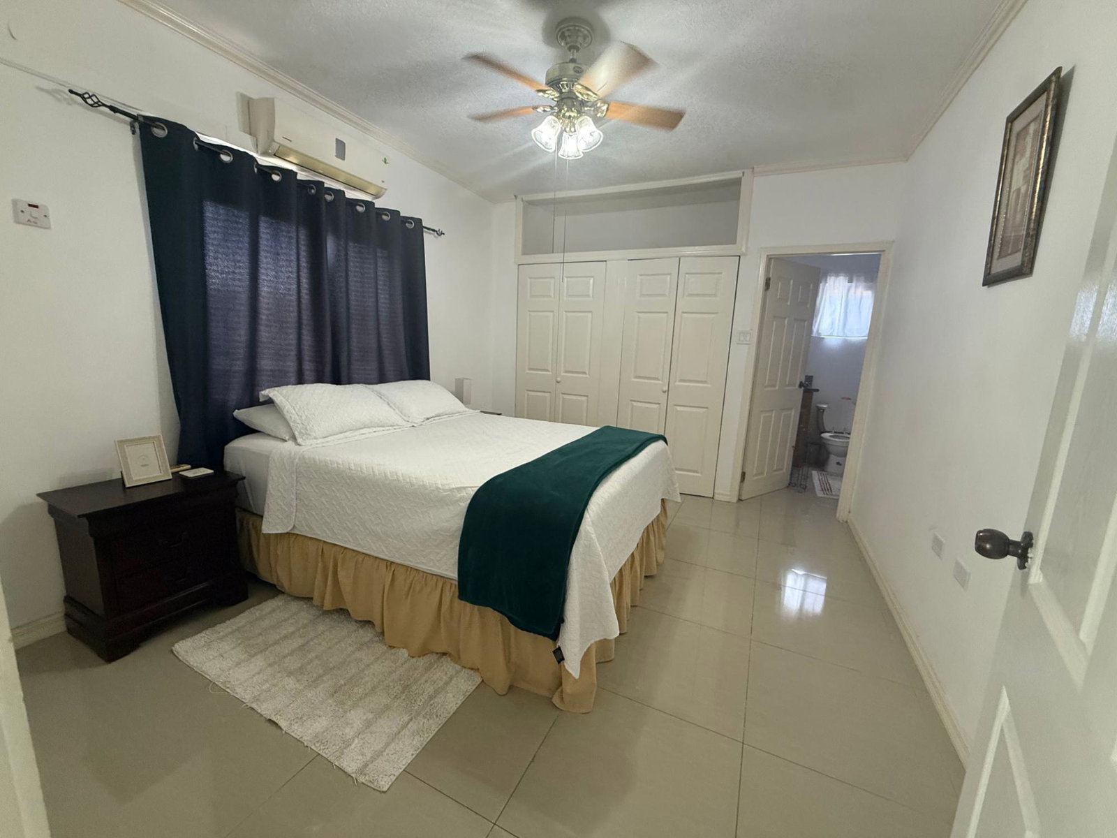 Thirteenth image of 4 Waterloo Ave in Kingston 10, St. Andrew, Jamaica - property is For Rent