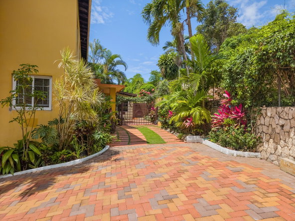 Twenty-Sixth image of 2-46 Horatio Drive in Kingston 19, St. Andrew, Jamaica - property is For Rent