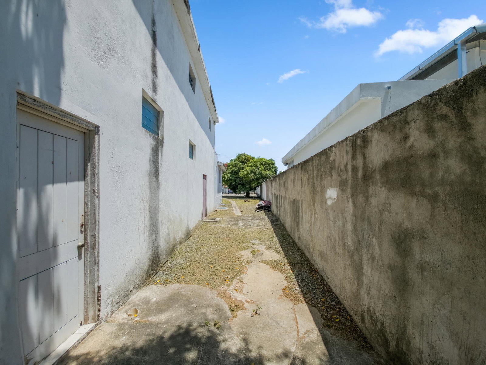 Eighth image of 77 Dumbarton Avenue in Kingston 10, St. Andrew, Jamaica - property is For Rent
