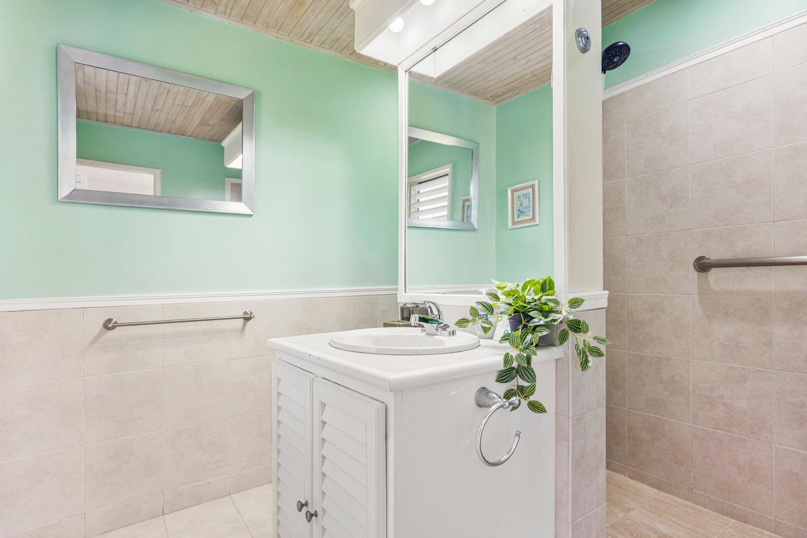Seventeenth image of Villa-17 Caribbean Heights in Rose Hall, St. James, Jamaica - property is For Sale
