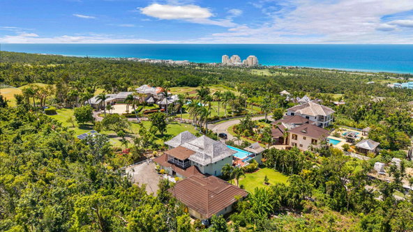 Fourth image of Villa-17 Caribbean Heights in Rose Hall, St. James, Jamaica - property is For Sale