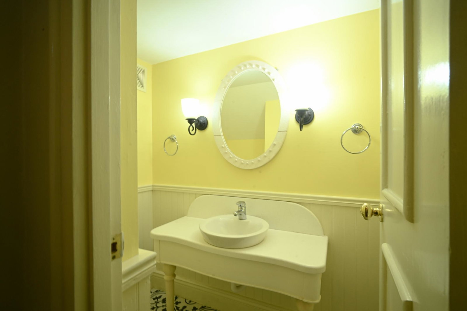 Fourteenth image of Unit 8-11 Russell Heights in Kingston 8, St. Andrew, Jamaica - property is For Sale