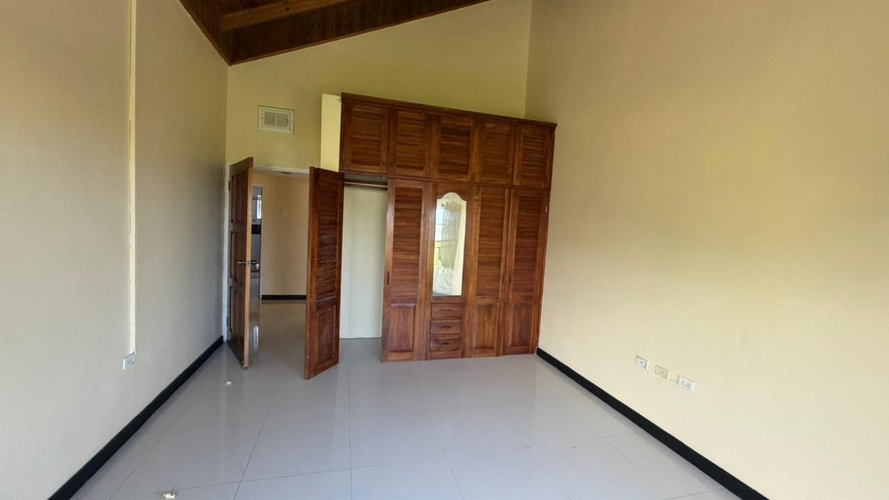Seventh image of 2- Honey Moon Circle, Cardif in Runaway Bay, St. Ann, Jamaica - property is For Rent
