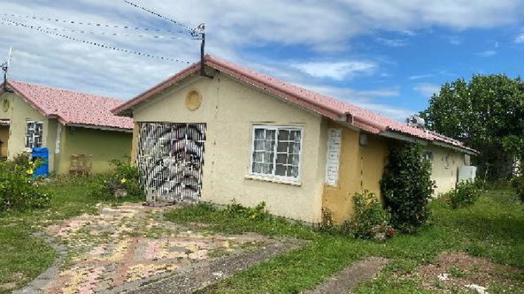 Fifth image of 75- Trudeau Close, Presidenti in PRESIDENTIAL ESTATE, St. Catherine, Jamaica - property is For Sale