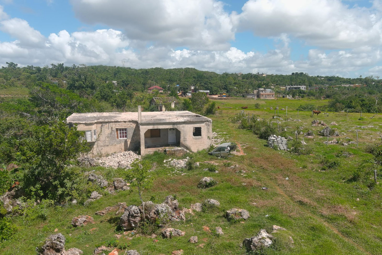 First image of Lincoln, Manchester in Mandeville, Manchester, Jamaica - property is For Sale