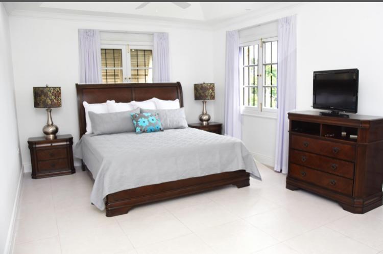 Tenth image of 6-11 Russell Heights in Kingston 6, St. Andrew, Jamaica - property is For Sale