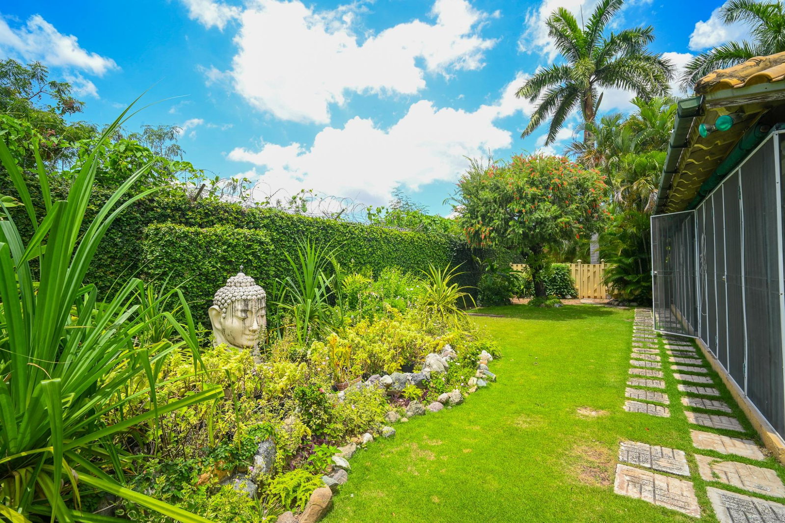 Fifteenth image of 3 Hopefield Avenue in Kingston 6, St. Andrew, Jamaica - property is For Sale