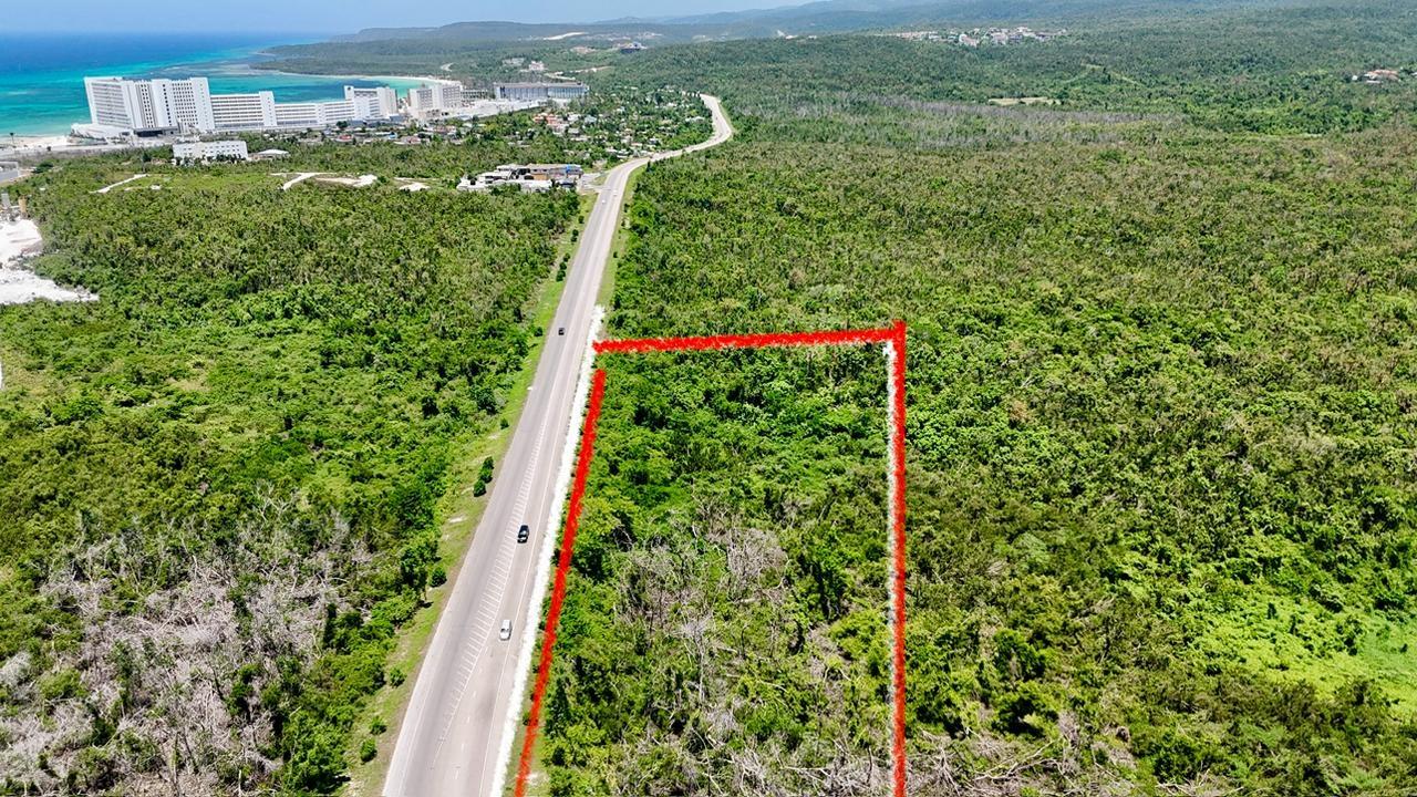First image of Sandy Ground, Trelawny in Falmouth, Trelawny, Jamaica - property is For Sale