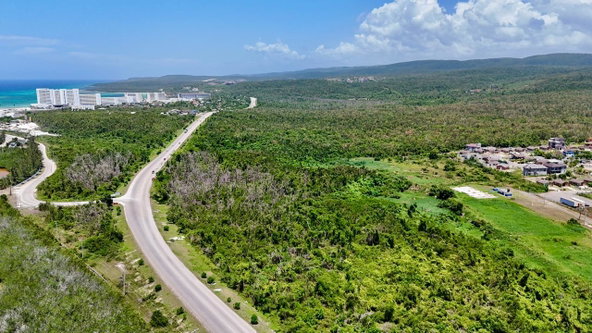 Tenth image of Sandy Ground, Trelawny in Falmouth, Trelawny, Jamaica - property is For Sale