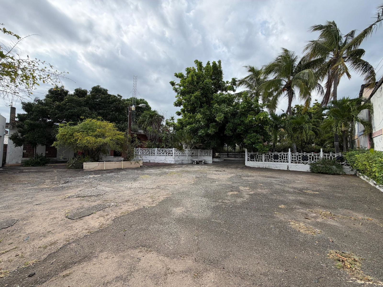 Twenty-Second image of 40 Trafalgar Road in Kingston 10, St. Andrew, Jamaica - property is For Sale