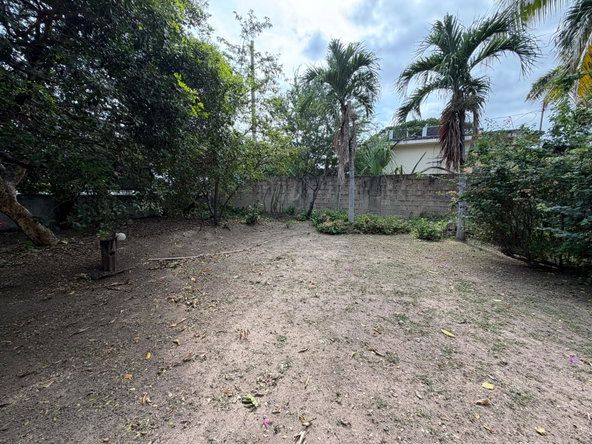 Seventh image of 40 Trafalgar Road in Kingston 10, St. Andrew, Jamaica - property is For Sale