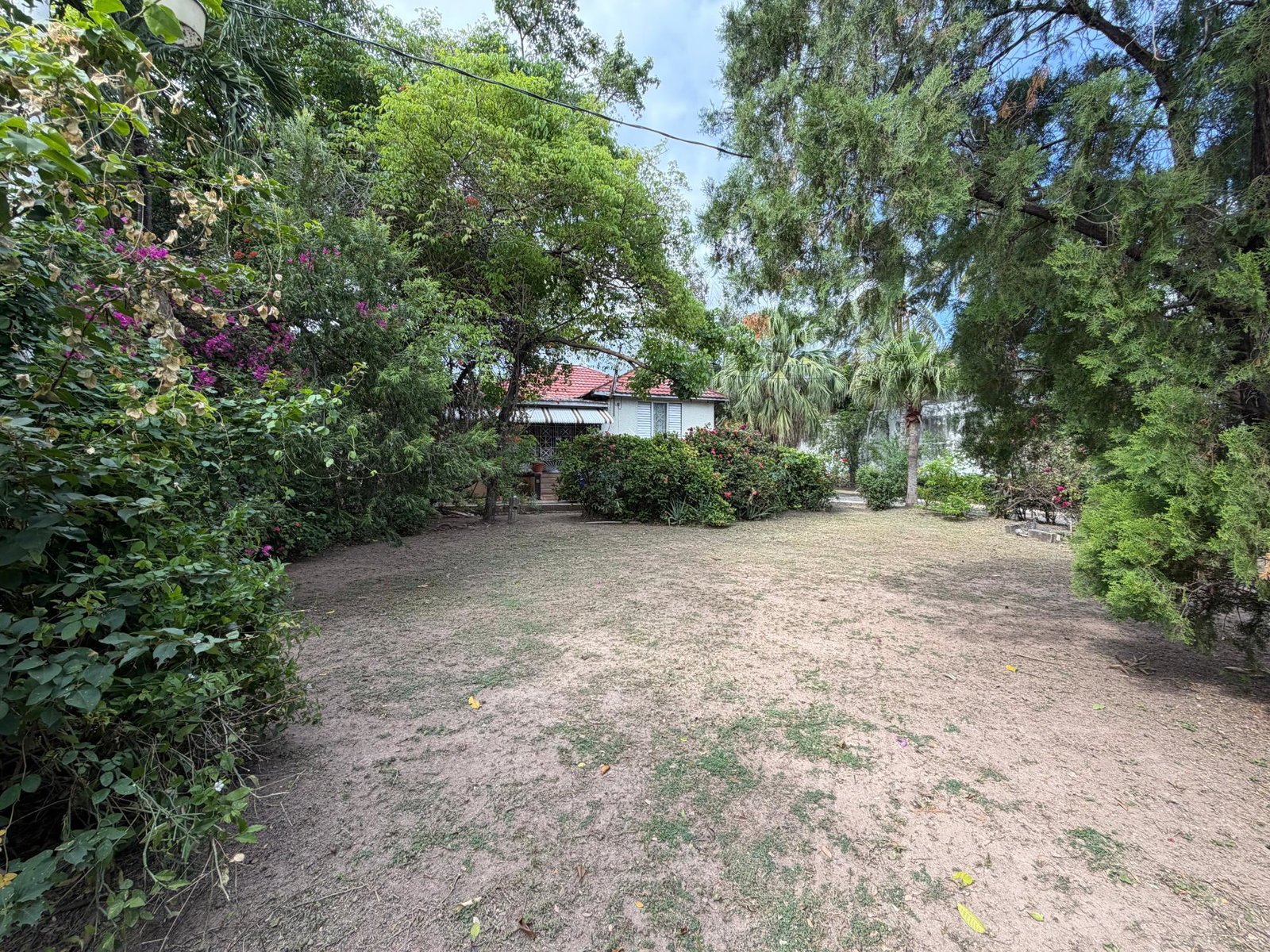 Ninth image of 40 Trafalgar Road in Kingston 10, St. Andrew, Jamaica - property is For Sale