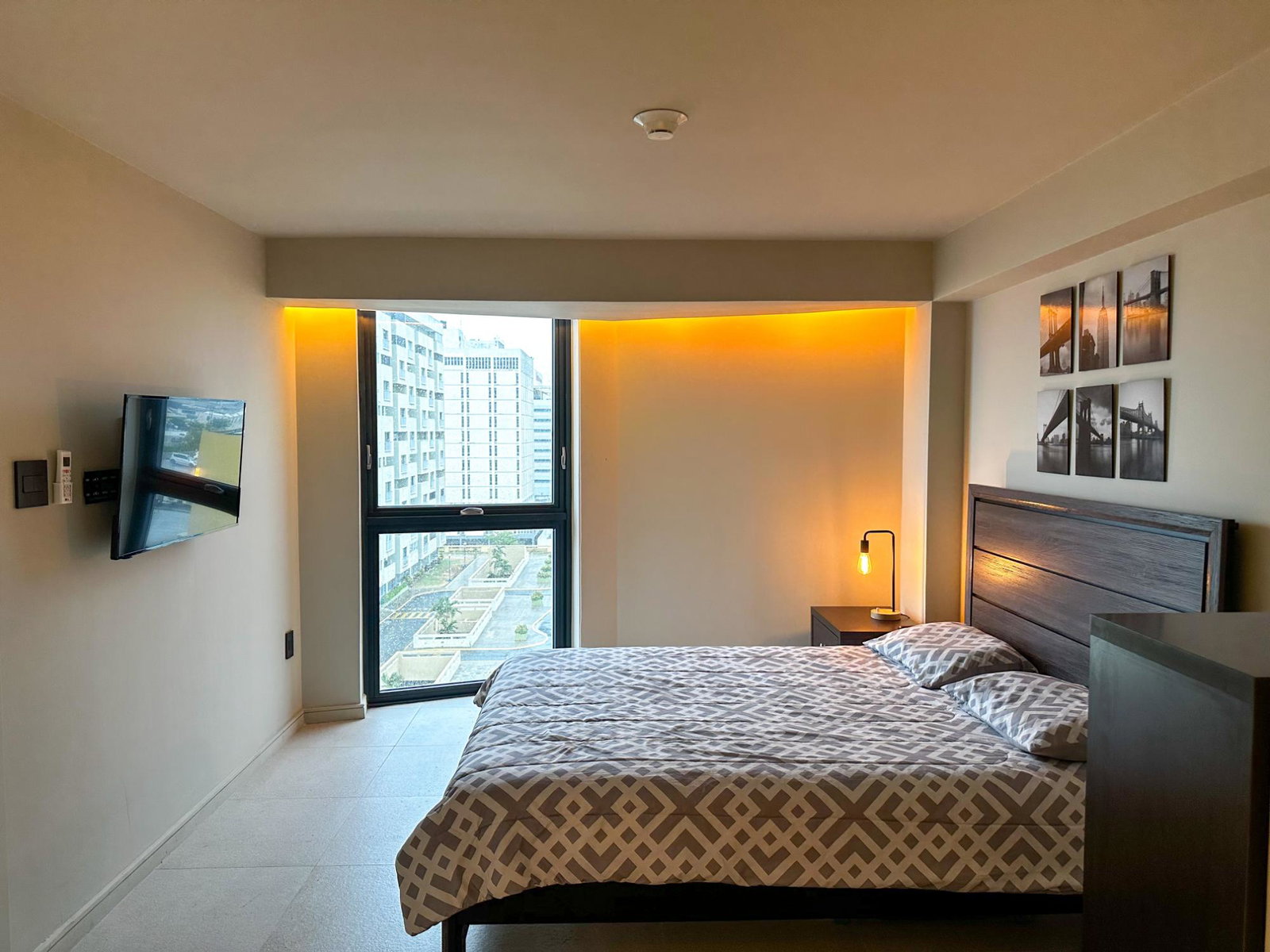Nineteenth image of 1005-2-4 King Street in KINGSTON, Kingston, Jamaica - property is For Sale