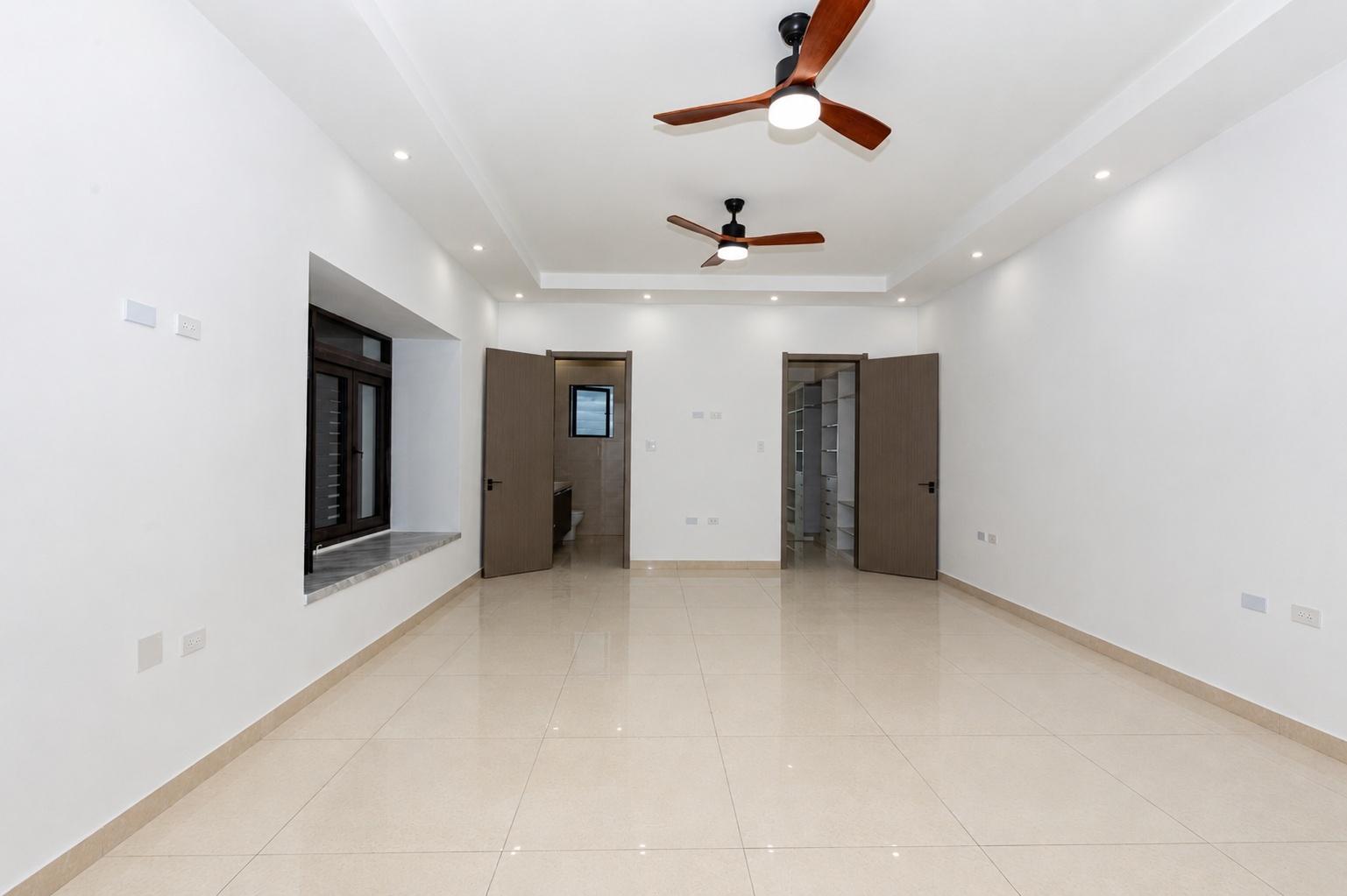 Twelfth image of 4-5 Salisbury Avenue in Kingston 6, St. Andrew, Jamaica - property is For Rent
