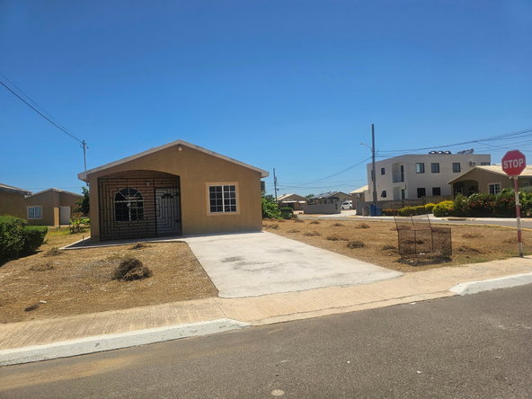 Eleventh image of 1358 Shearwater Drive, Pheonix in Phoenix Park, St. Catherine, Jamaica - property is For Rent