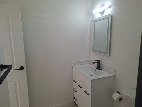 Thirteenth image of 529 Doctorbird Circle in Old Harbour, St. Catherine, Jamaica - property is For Rent