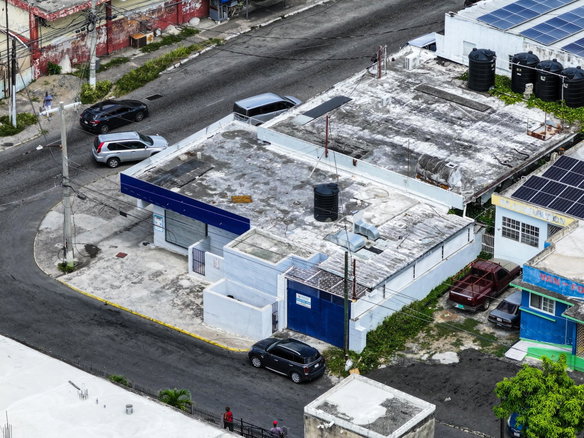 First image of 118 1/2 Red Hills Road in Kingston 19, St. Andrew, Jamaica - property is For Rent