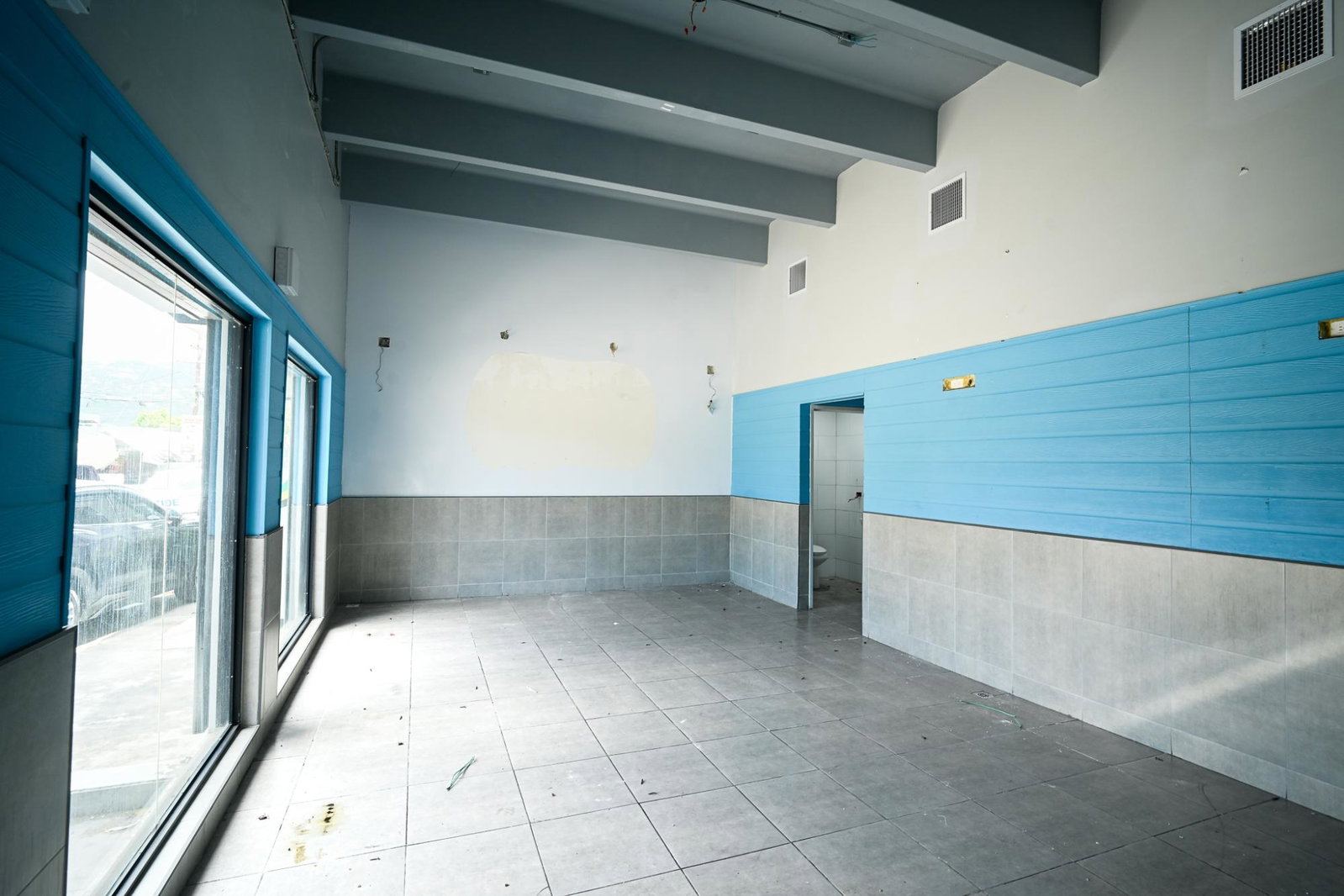 Third image of 118 1/2 Red Hills Road in Kingston 19, St. Andrew, Jamaica - property is For Rent