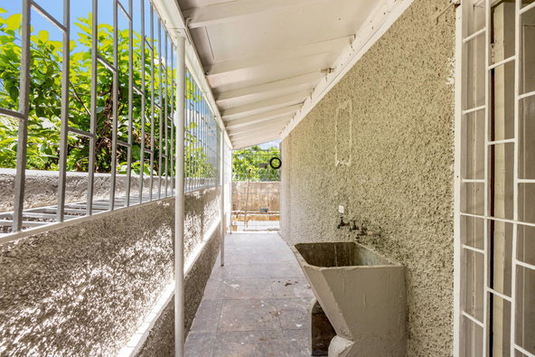Fifteenth image of 7 Sullivan Close in Kingston 8, St. Andrew, Jamaica - property is For Rent