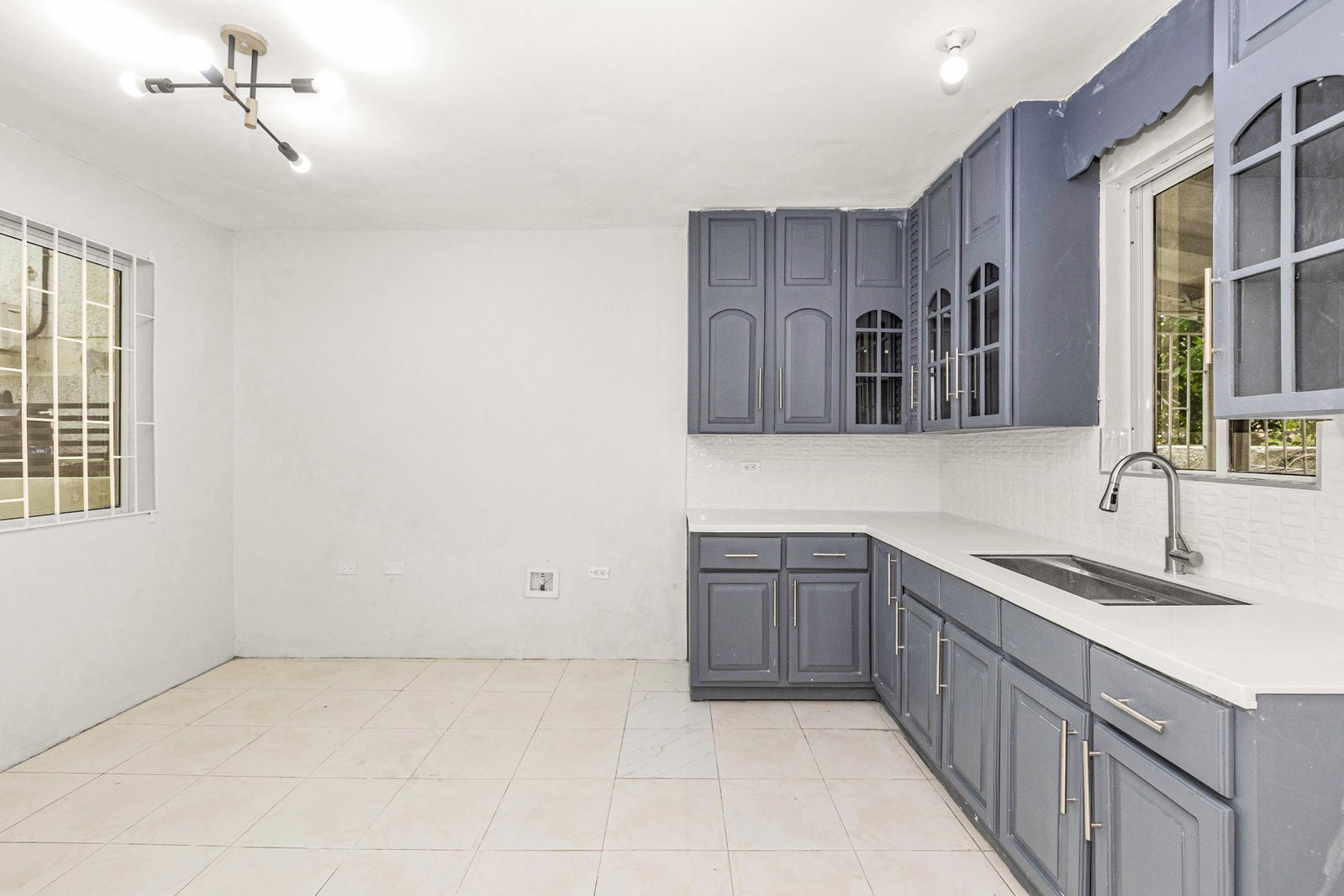 Fourth image of 7 Sullivan Close in Kingston 8, St. Andrew, Jamaica - property is For Rent