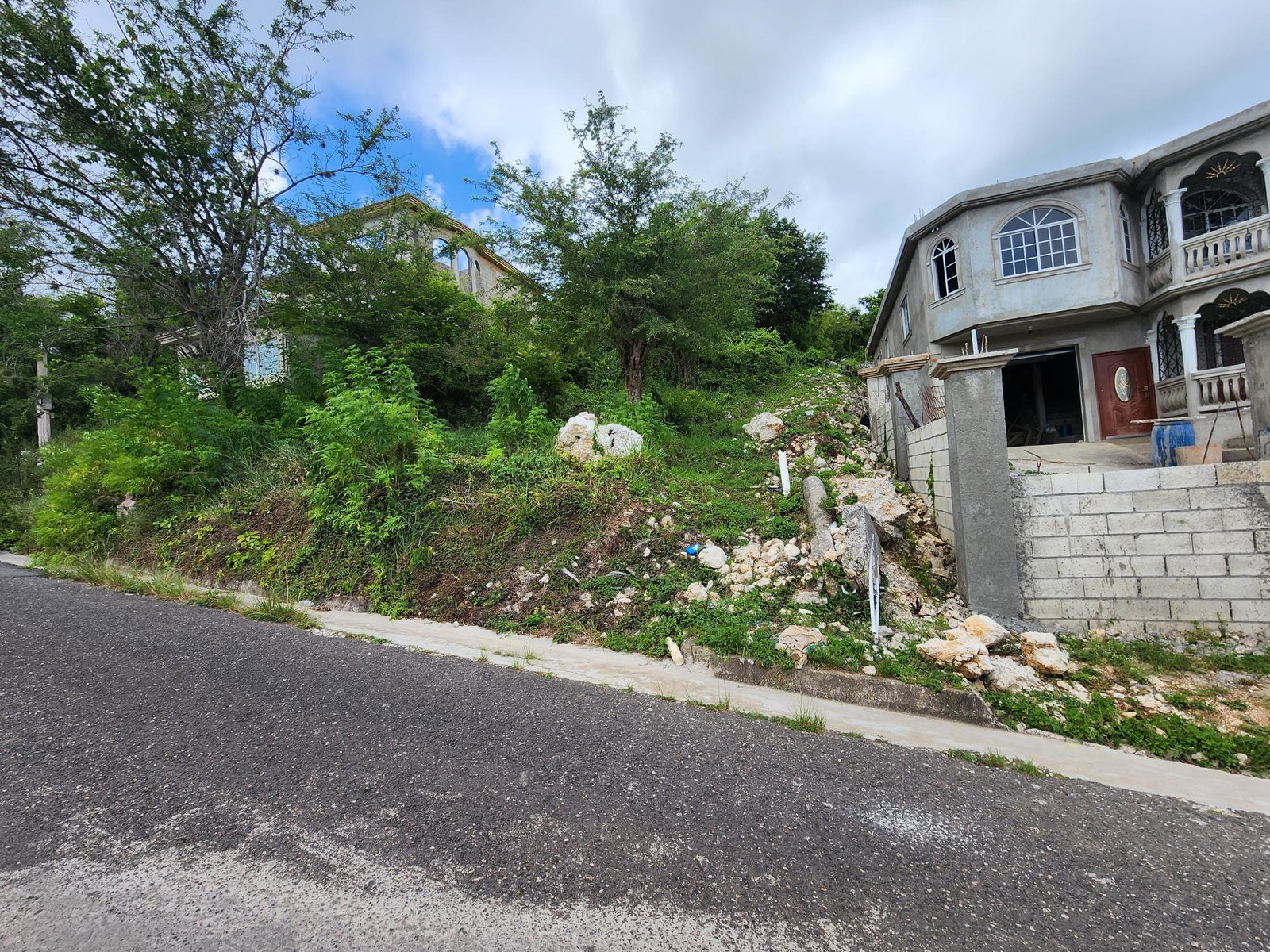 Second image of 349 Hillview Terrace in Williamsfield, Manchester, Jamaica - property is For Sale