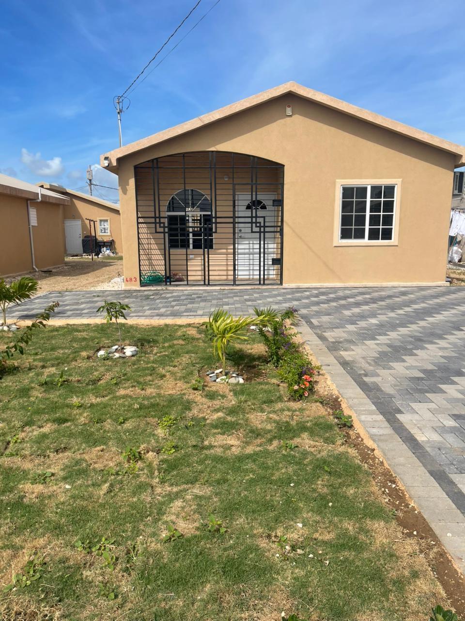 First image of 6 Quartz Avenue in Greater Portmore, St. Catherine, Jamaica - property is For Rent