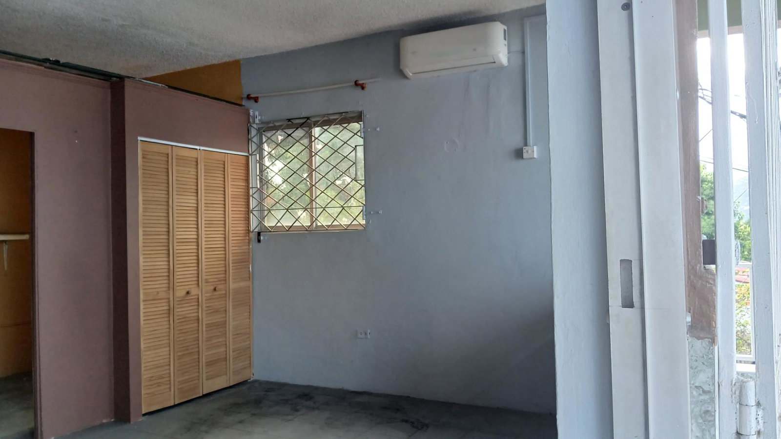 Seventh image of 3-167 Constant Spring Road, Kin in Kingston 8, St. Andrew, Jamaica - property is For Rent