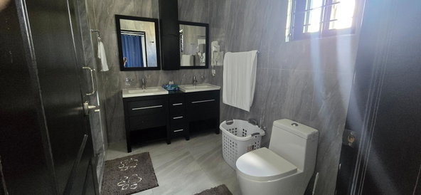 Fifteenth image of 11 Hill Road in Kingston 8, St. Andrew, Jamaica - property is For Rent